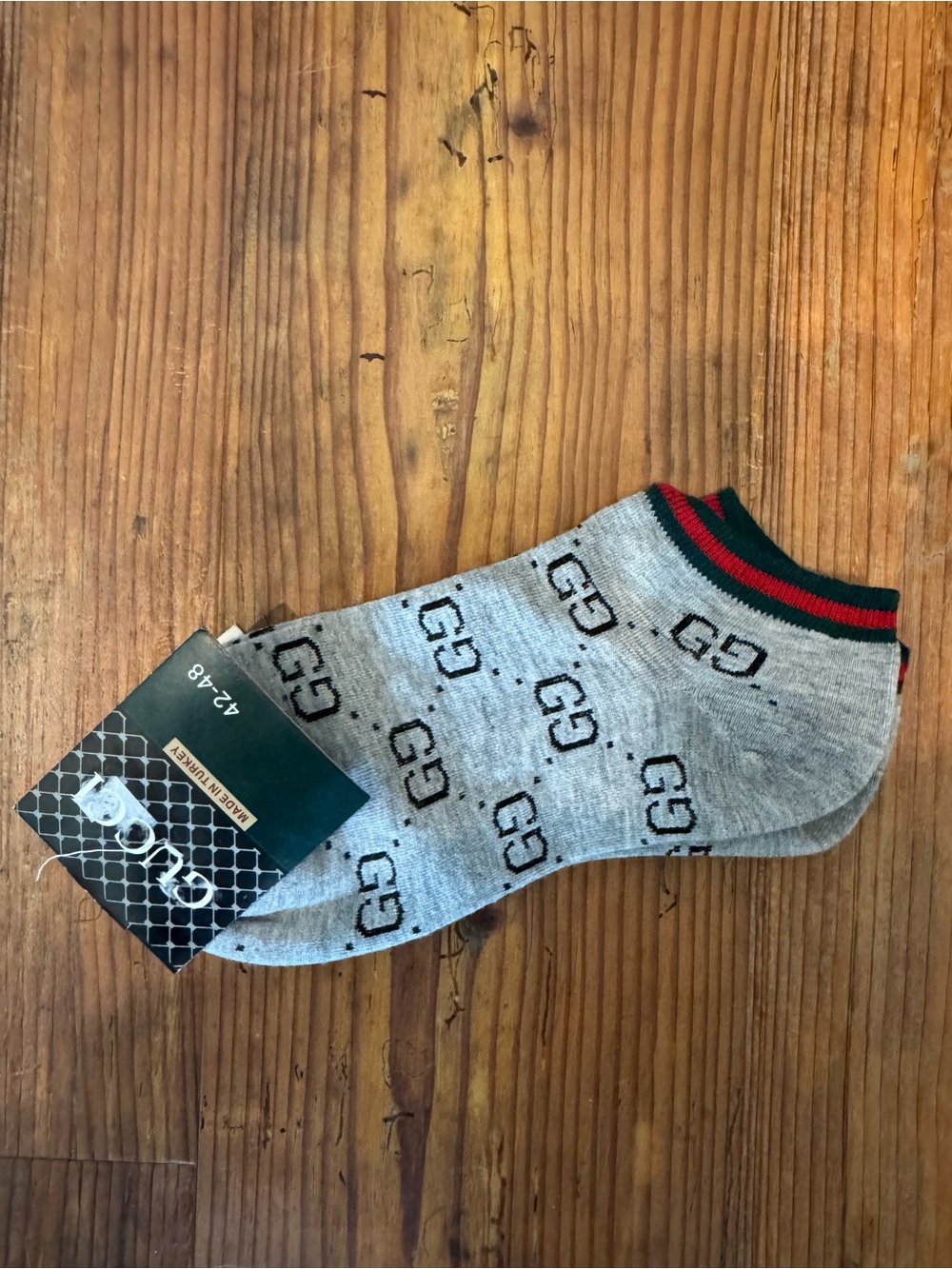 Gucci Grey Ankle Socks with Green and Red Stripe